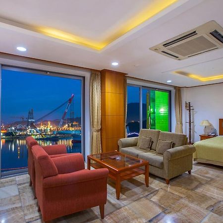 Geoje Island Hotel Dış mekan fotoğraf