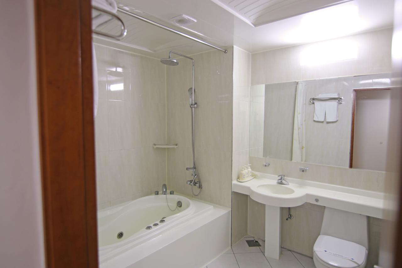 Geoje Island Hotel Dış mekan fotoğraf